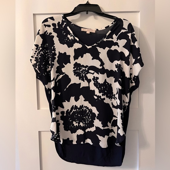 LOFT Tops - Loft Navy Blue Top
